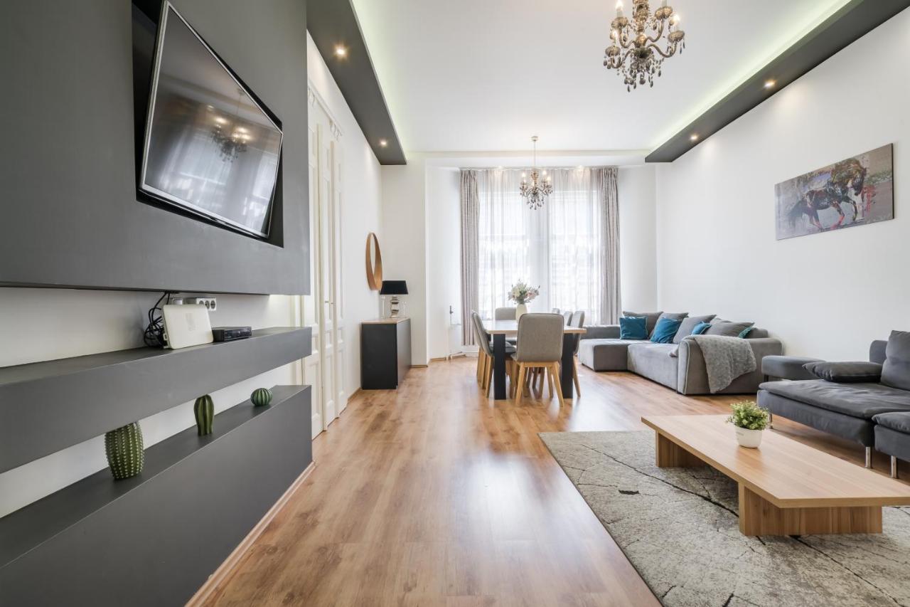 בודפשט Real Apartments Zichy מראה חיצוני תמונה