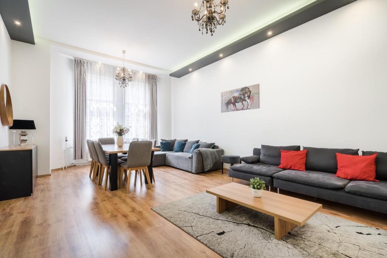 בודפשט Real Apartments Zichy מראה חיצוני תמונה