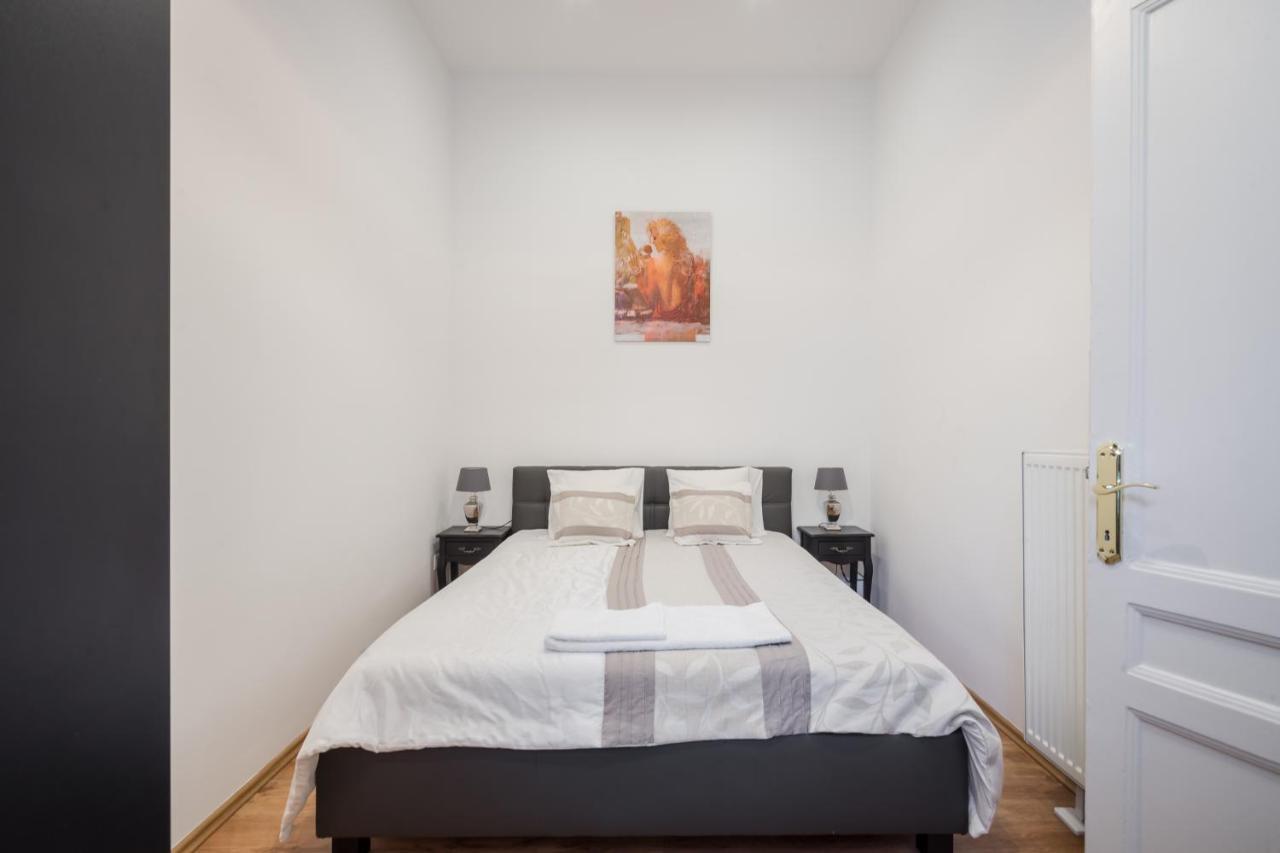 בודפשט Real Apartments Zichy מראה חיצוני תמונה