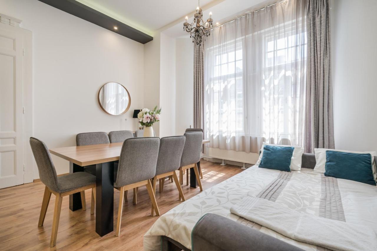 בודפשט Real Apartments Zichy מראה חיצוני תמונה