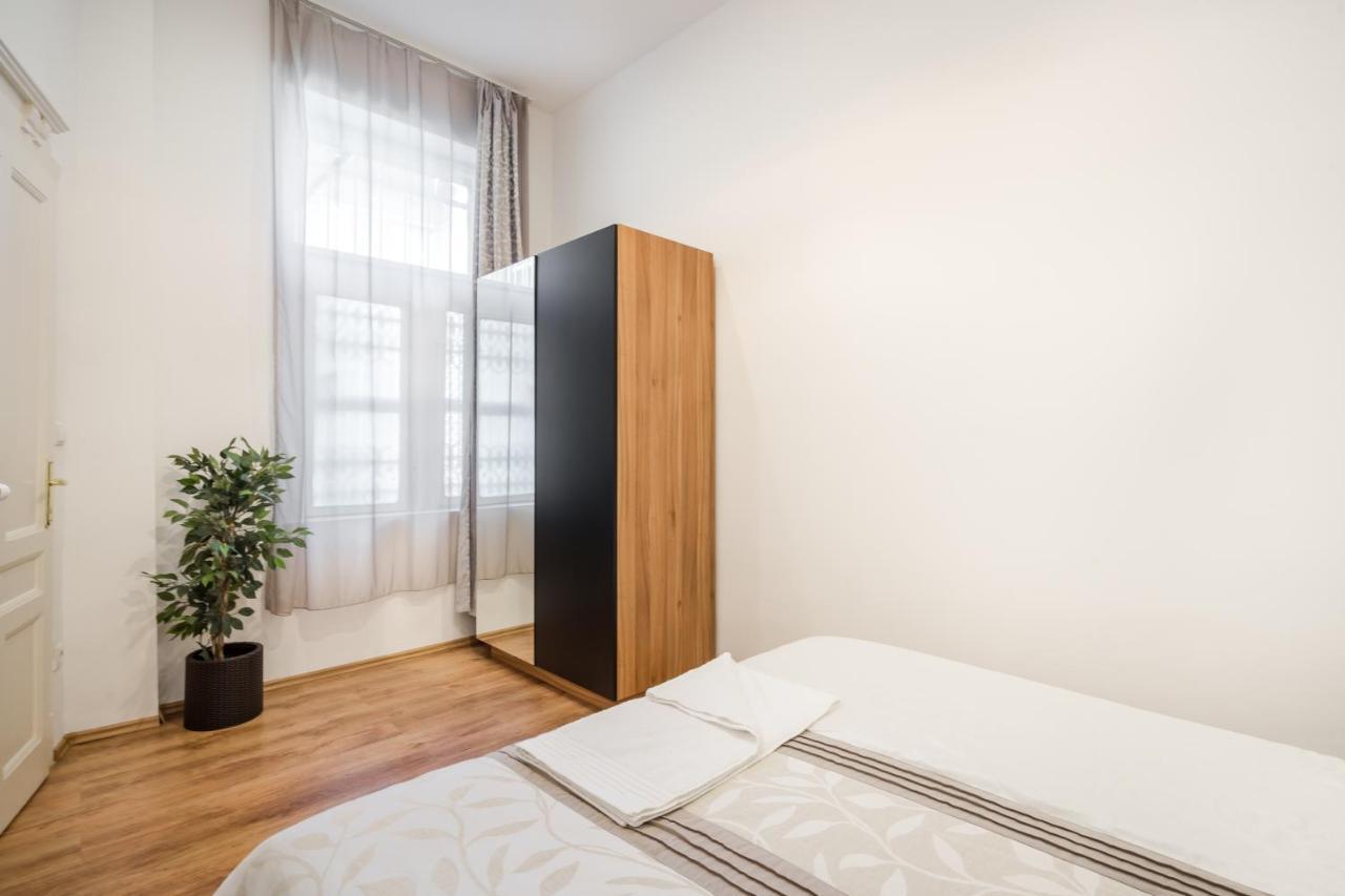 בודפשט Real Apartments Zichy מראה חיצוני תמונה